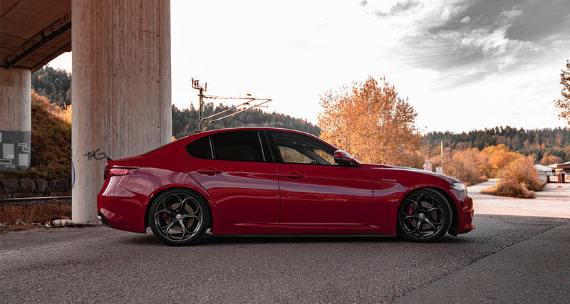 KW V3 Coilovers 2017+ Alfa Romeo Giulia w/Electronic Dampers (35215031)